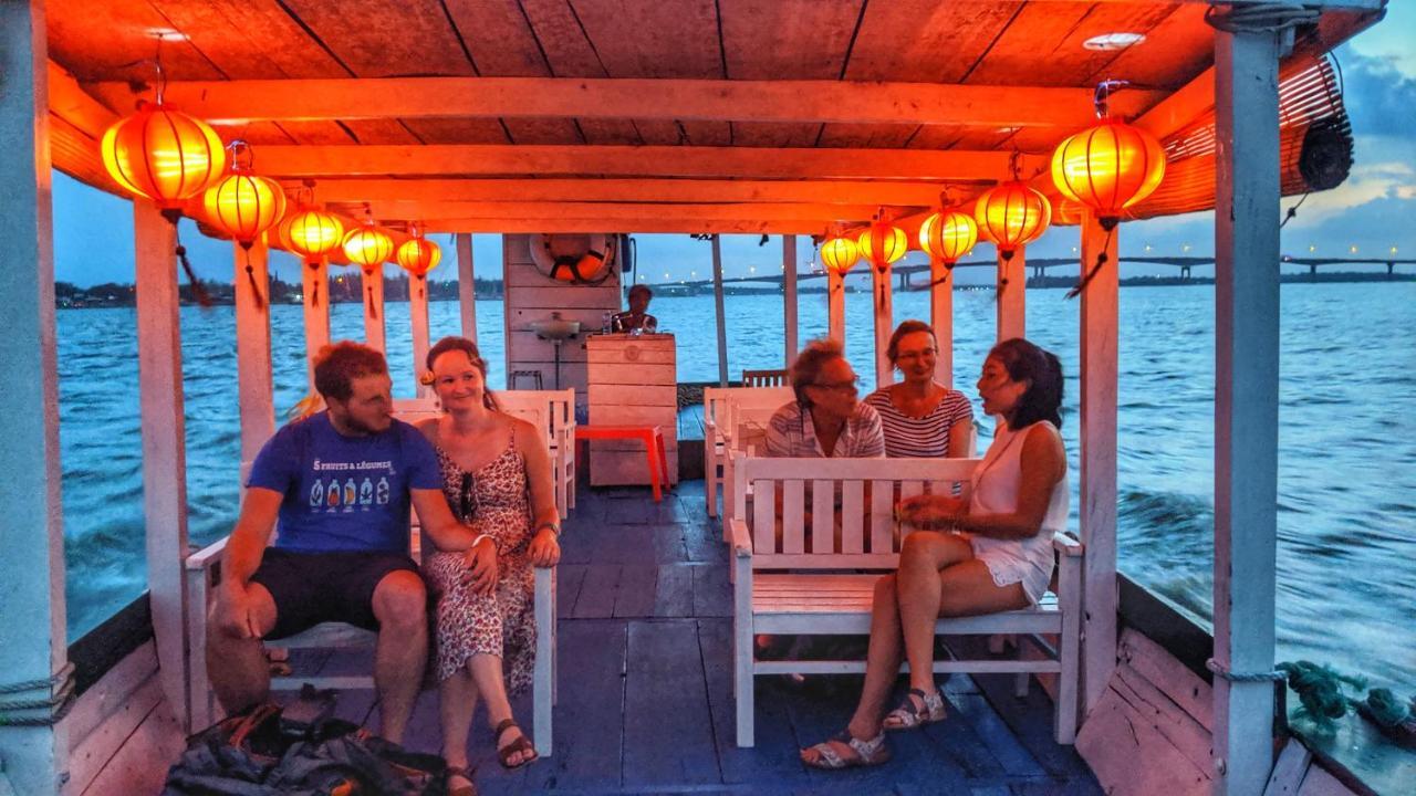Pearl Beach Homestay ホイアン エクステリア 写真